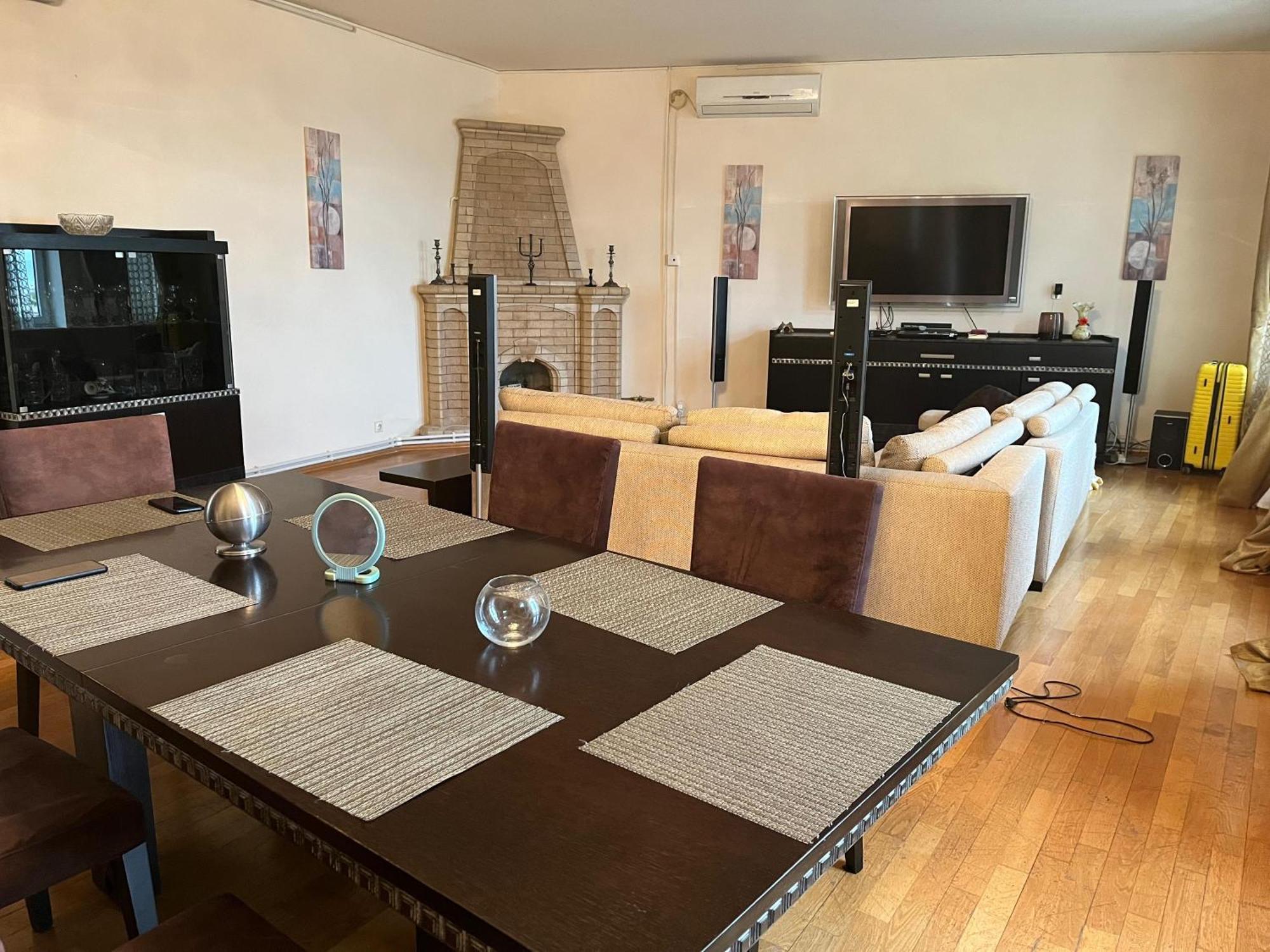 Cafe Terrace Hostel Баку Екстериор снимка