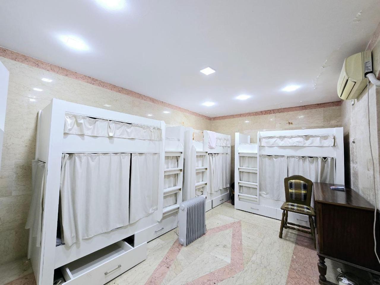 Cafe Terrace Hostel Баку Екстериор снимка